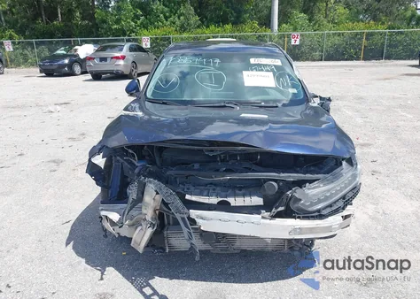 2018 Honda Accord Touring 2.0T из США, поврежденный, VIN 1HGCV2F90JA017460